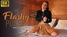 New Porn -  FLASHY PUSSY Laura S - Upskirt Jerk video